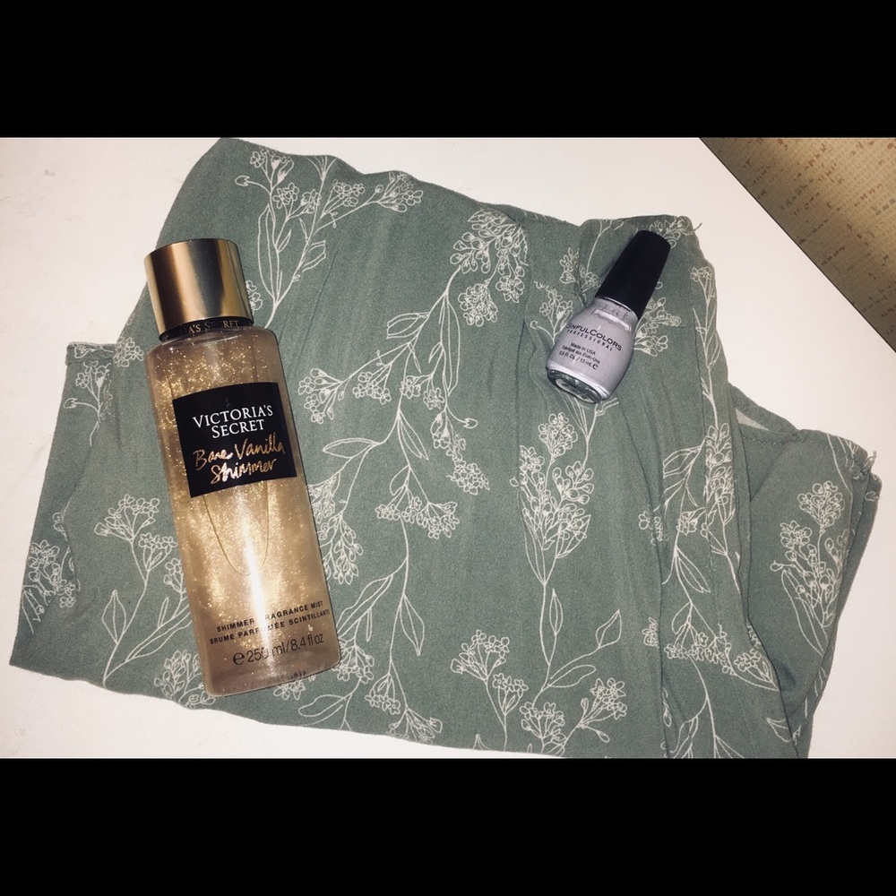 Green Floral Blouse